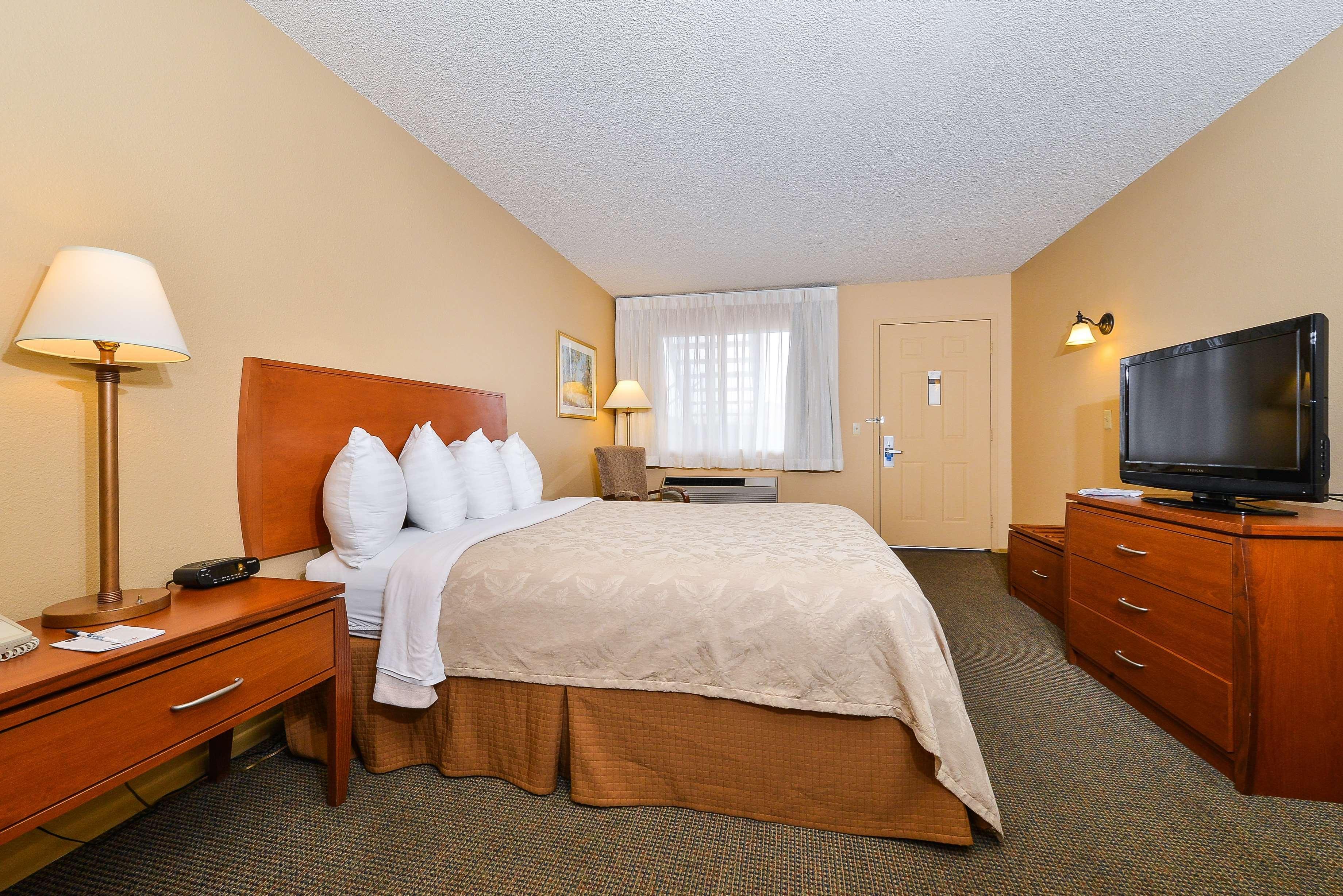 Best Western Cottonwood Inn Bagian luar foto