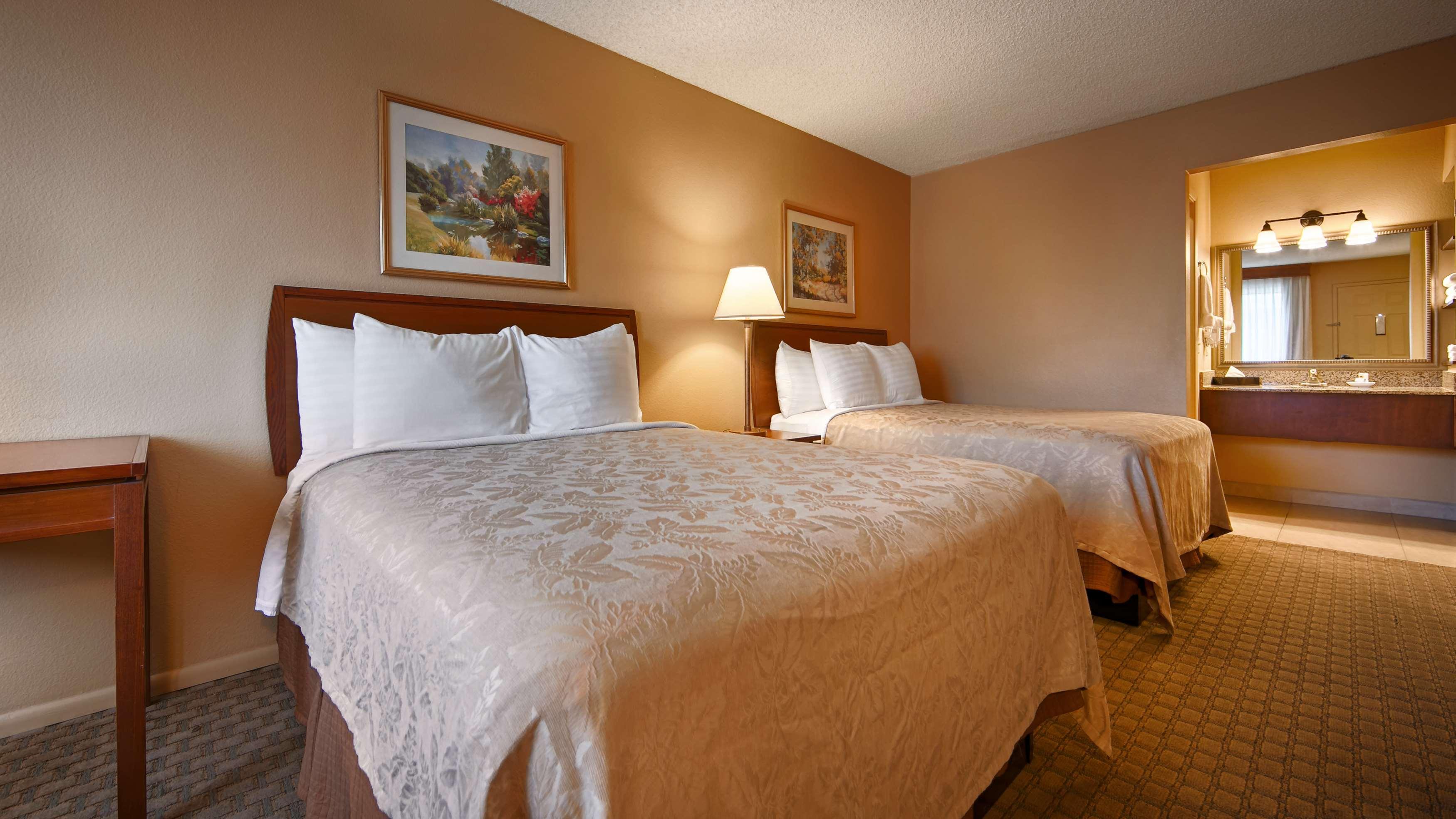 Best Western Cottonwood Inn Bagian luar foto