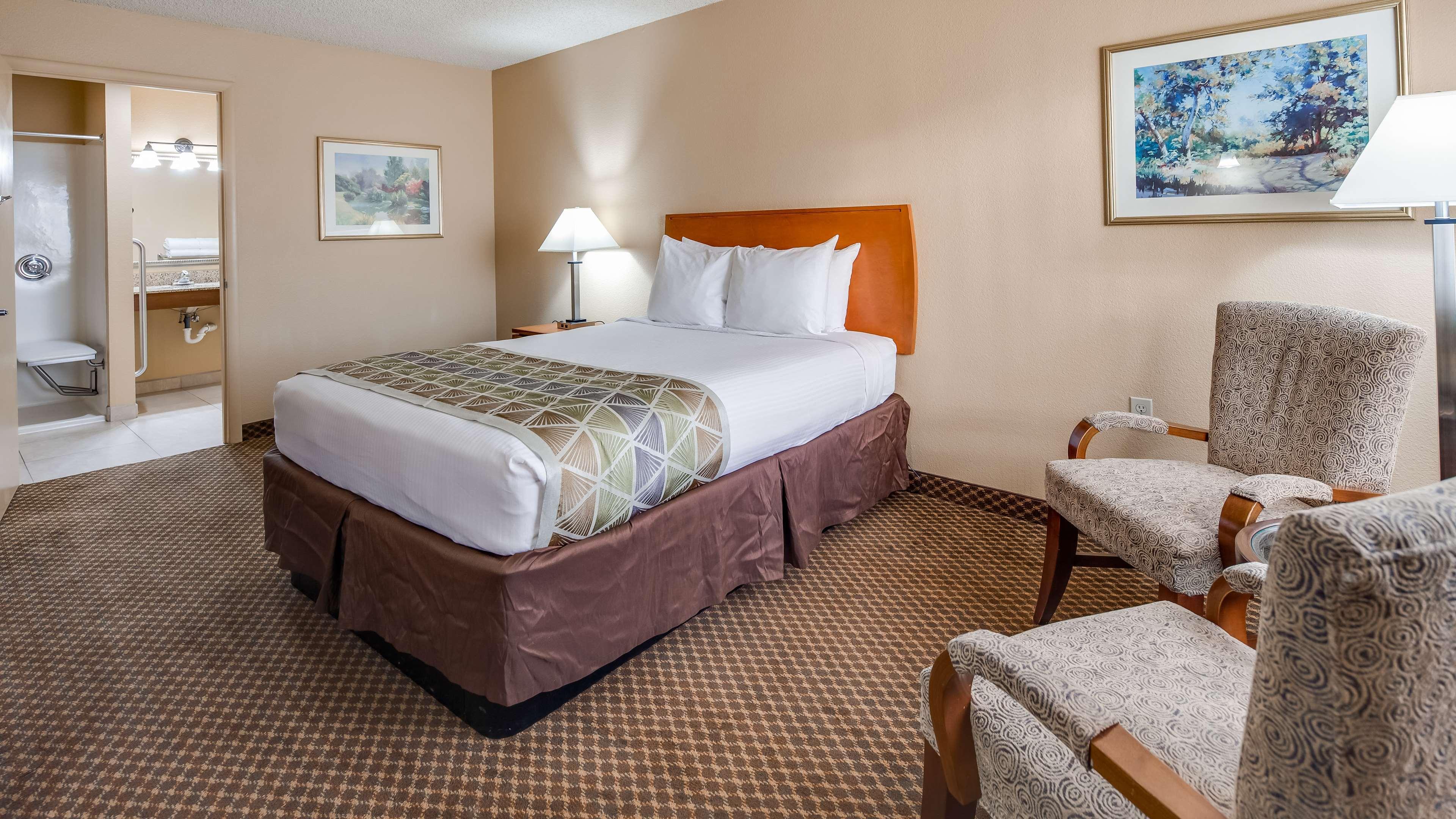 Best Western Cottonwood Inn Bagian luar foto