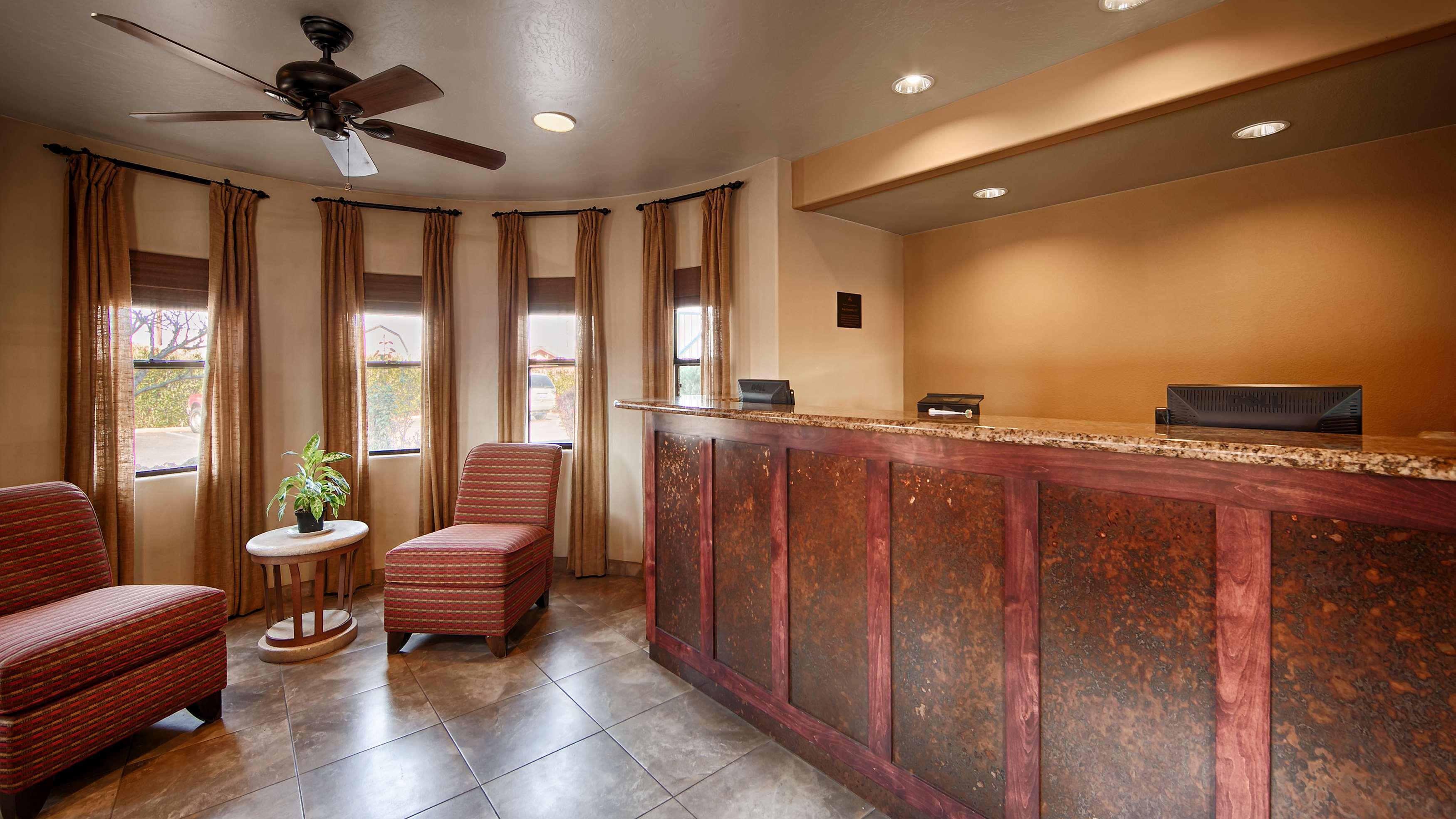 Best Western Cottonwood Inn Bagian luar foto