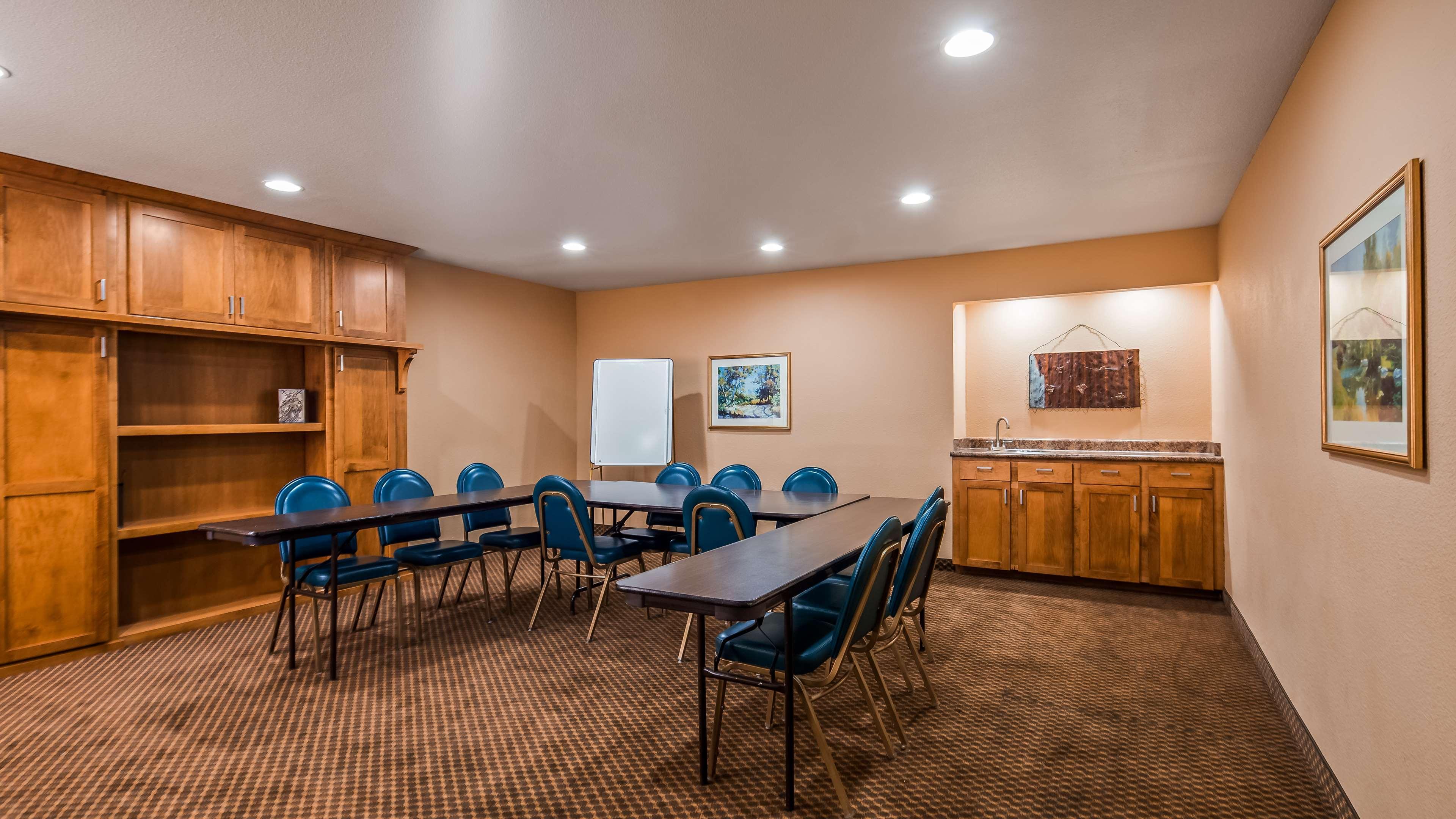 Best Western Cottonwood Inn Bagian luar foto