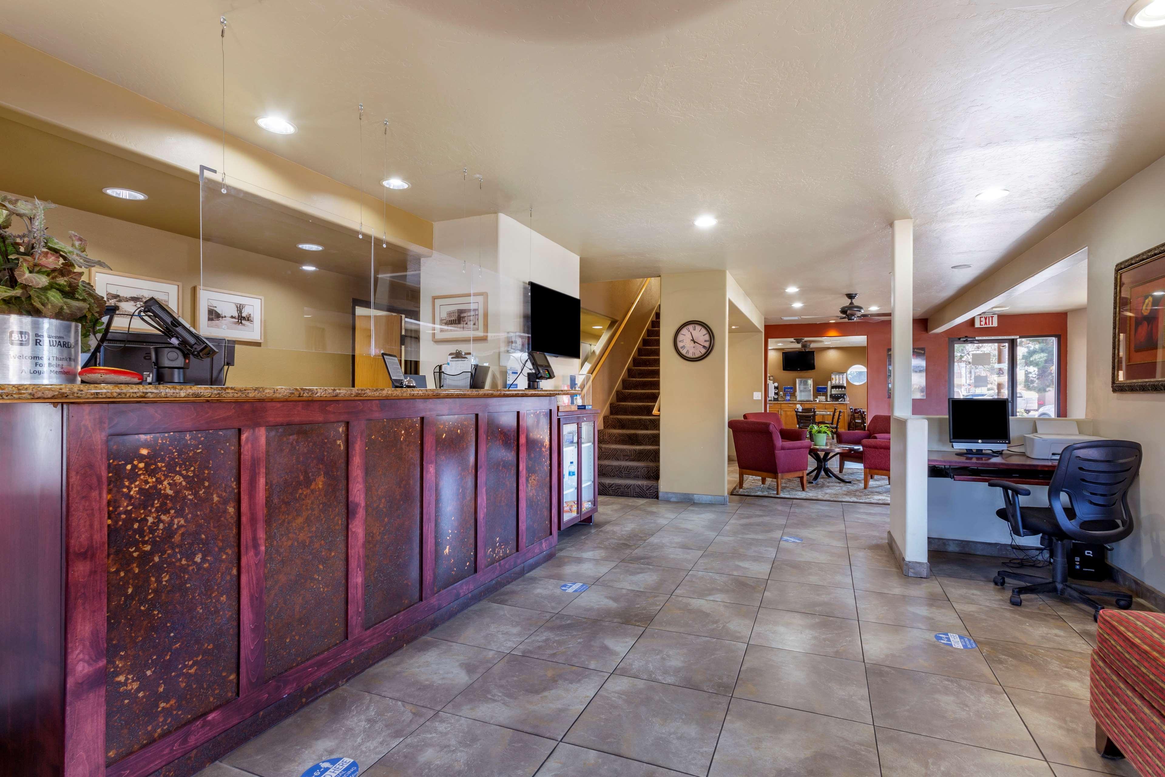 Best Western Cottonwood Inn Bagian luar foto