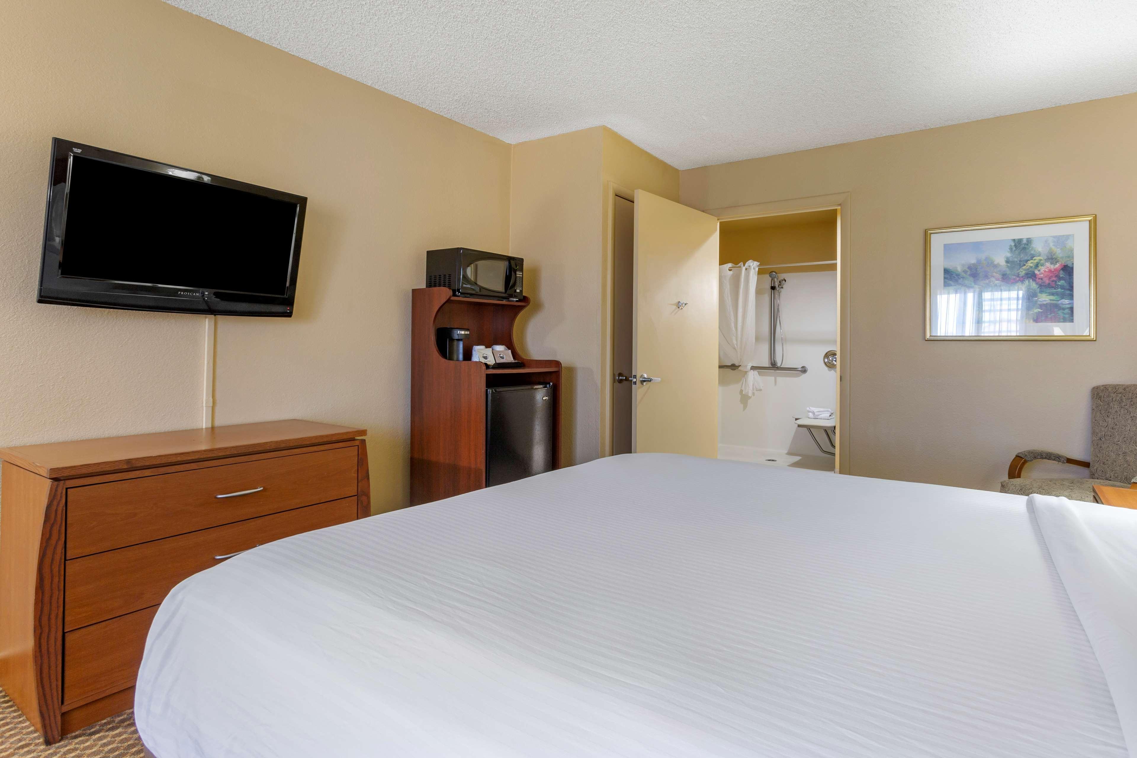 Best Western Cottonwood Inn Bagian luar foto