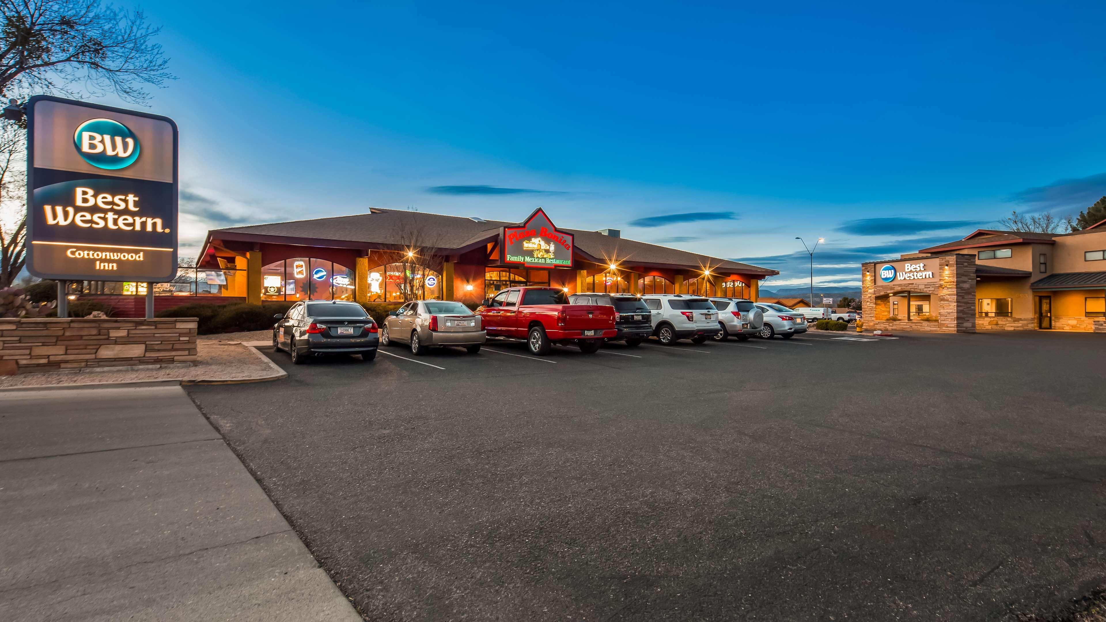 Best Western Cottonwood Inn Bagian luar foto
