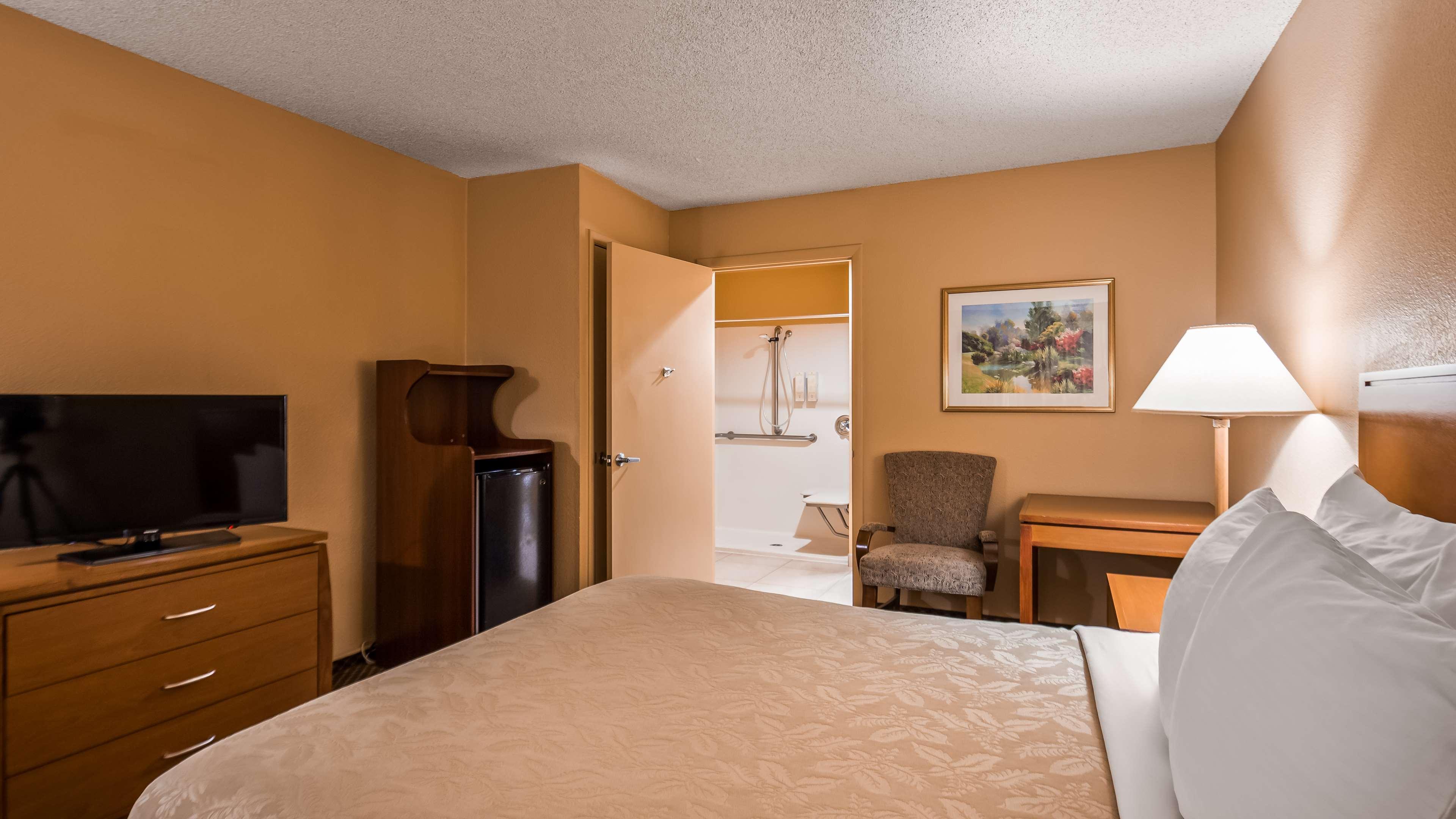 Best Western Cottonwood Inn Bagian luar foto